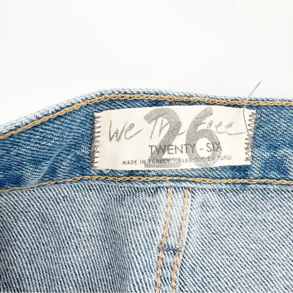 NWT Free People Lasso Shorts High Rise Button Fly Distressed Size 26 - Picture 5 of 6